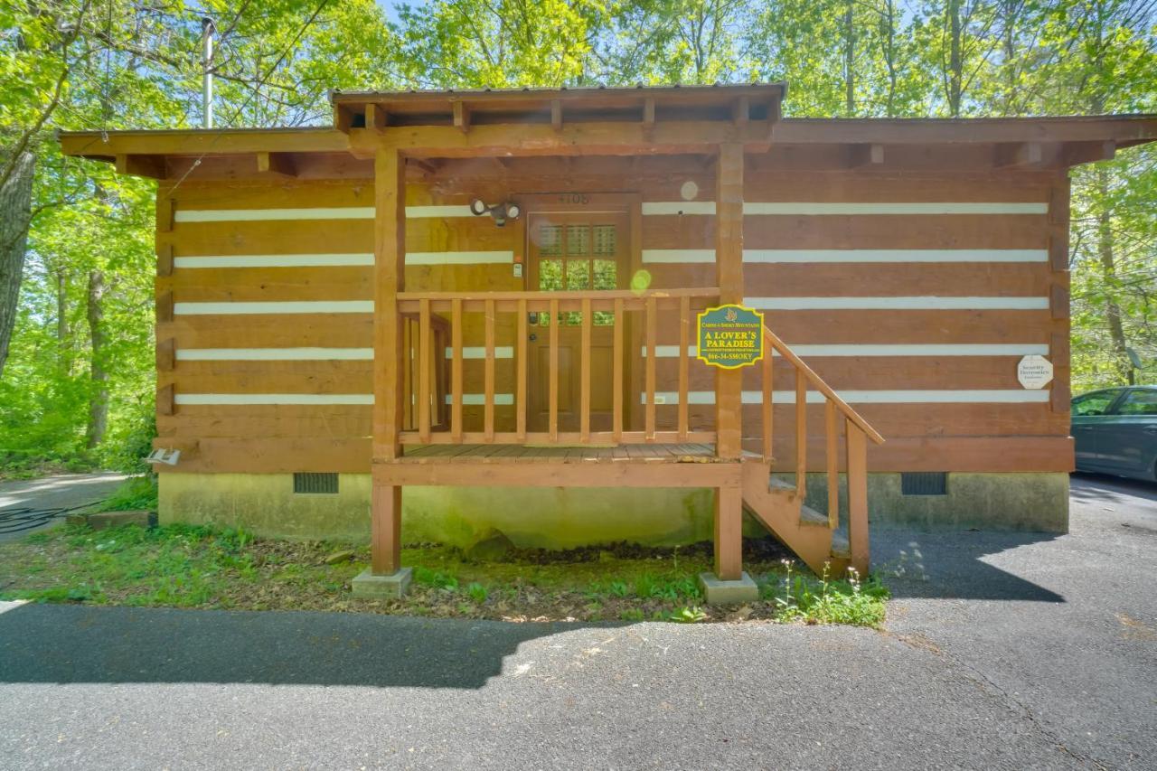 Gatlinburg Cabin With Hot Tub About 6 Mi To Downtown! Eksteriør billede